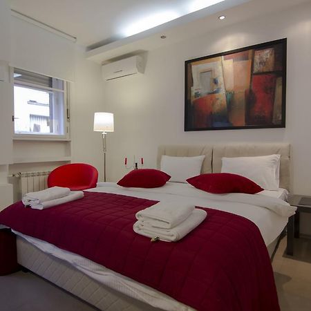 Studio Apartment Picasso Belgrád Kültér fotó